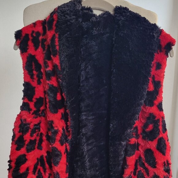 CLEARANCE - Onque Casuals Women's Reversible Vest (Size: X-Large) - Picture 2 of 15